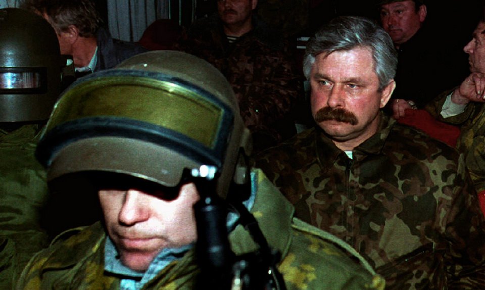 Это правда, что Ельцин хотел вас расстрелять?
