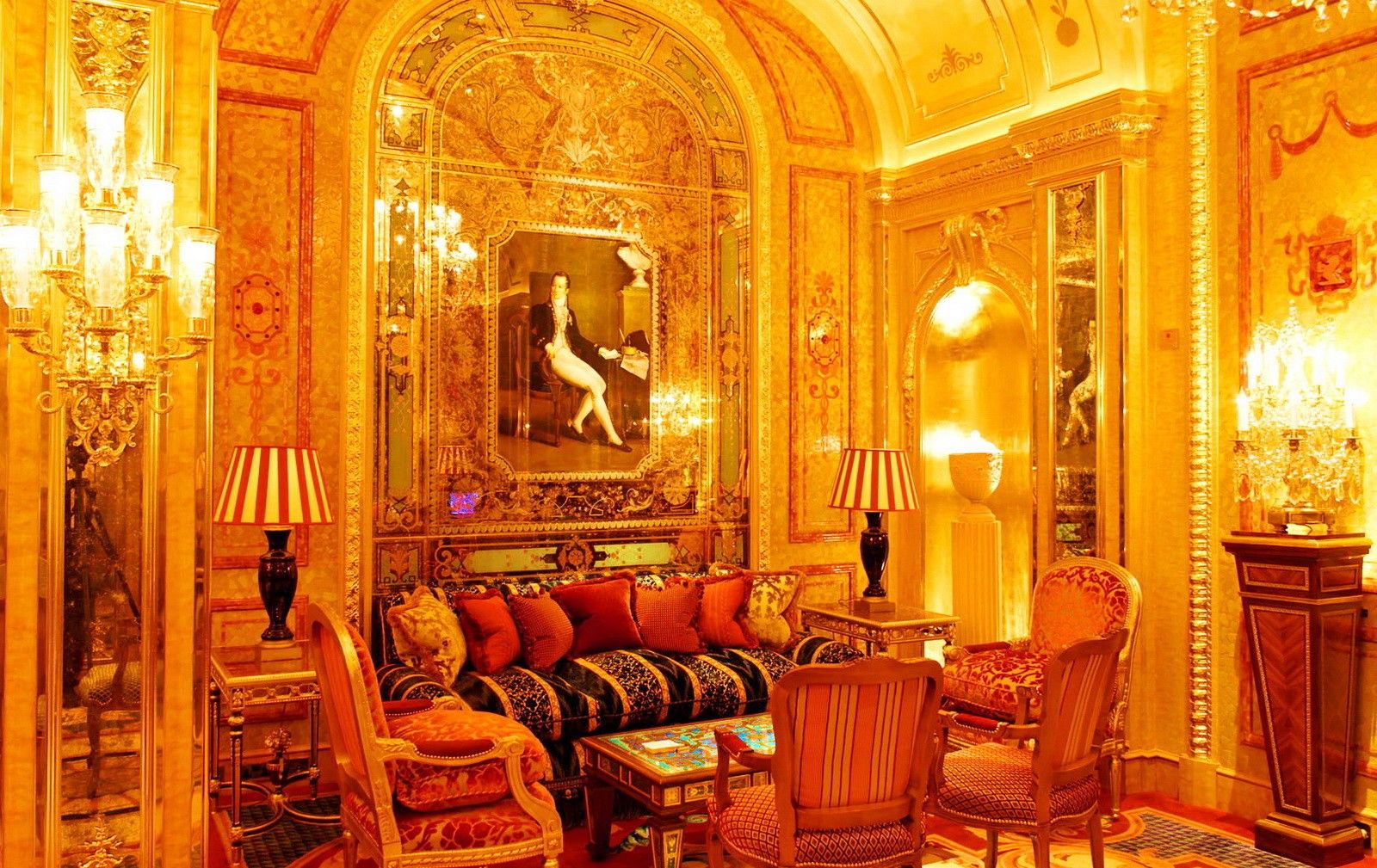 Янтарная комната... Янтарный кабинет в Екатерининском дворце