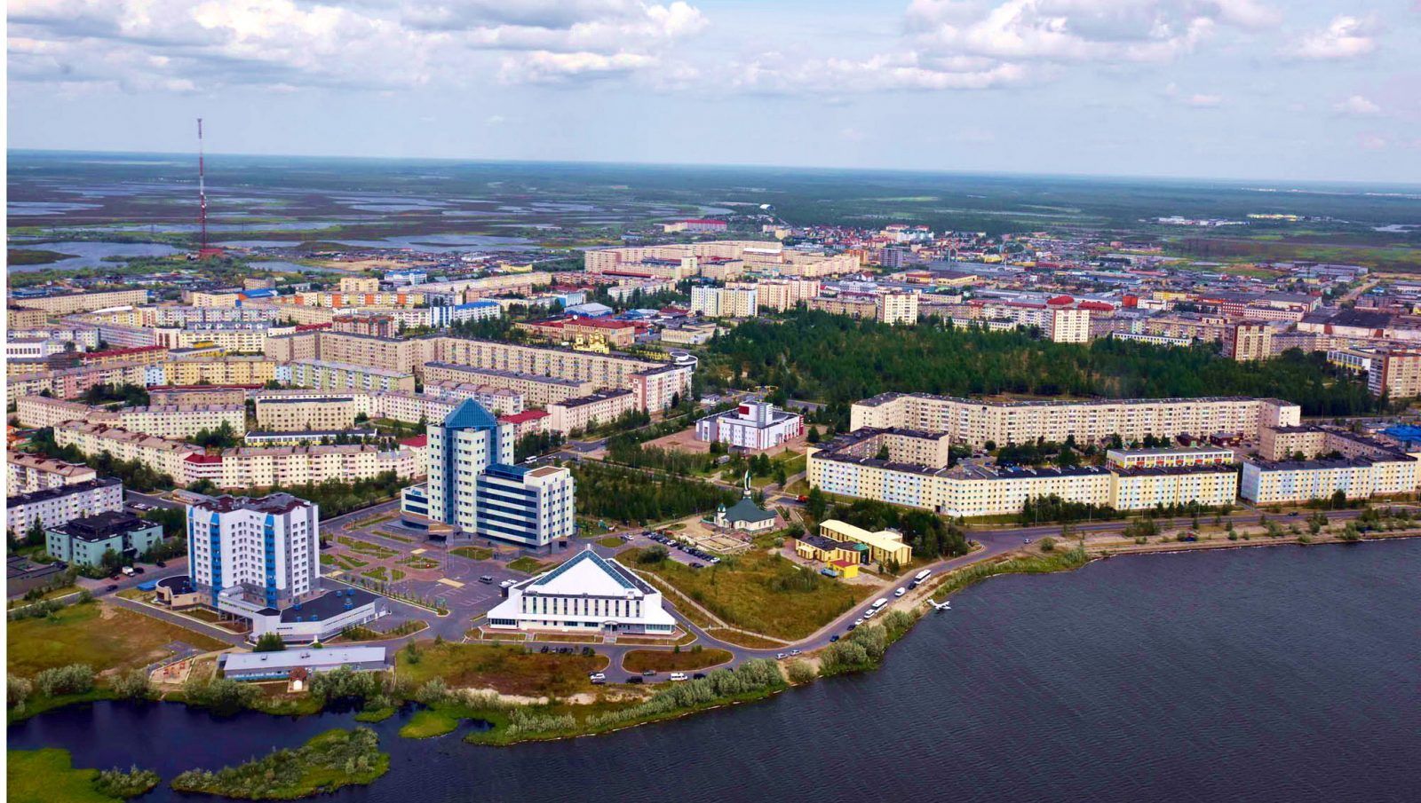 Белый город – это город Надым, столица «Газпрома»