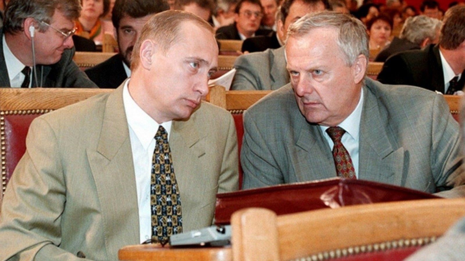 Коррекция российского федерализма... Ученик и его учитель - Владимир Путин и Анатолий Собчак