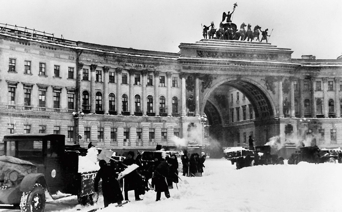900 дней и ночей блокадного Ленинграда... Говорит Ленинград...